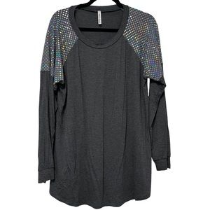 Now N Forever Womens Long Sleeve Top with Sparkly Embellishment Gray Size L